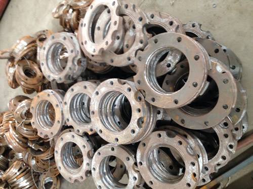 不銹鋼法蘭不易腐蝕的原因；